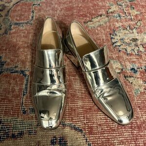 Silver Specchio Leather Healed Loafers